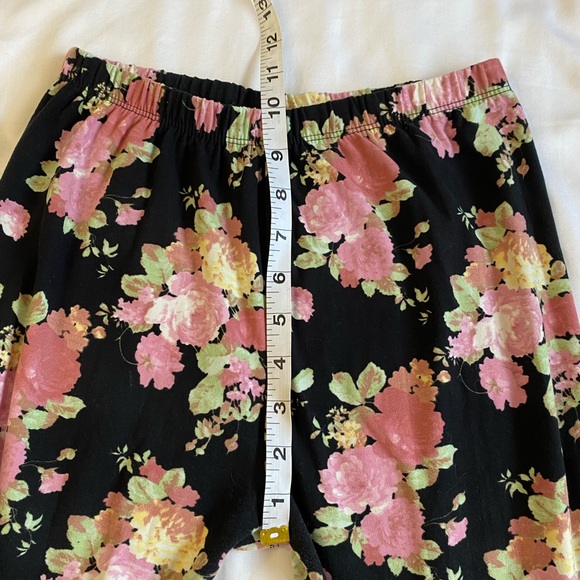 Floral Leggings - Picture 11 of 12